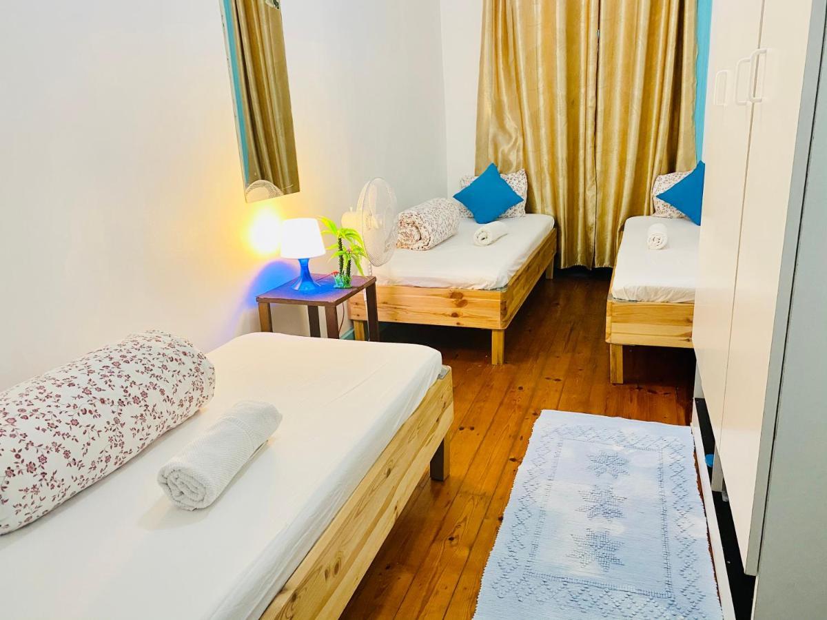 Atlantic Hostel *